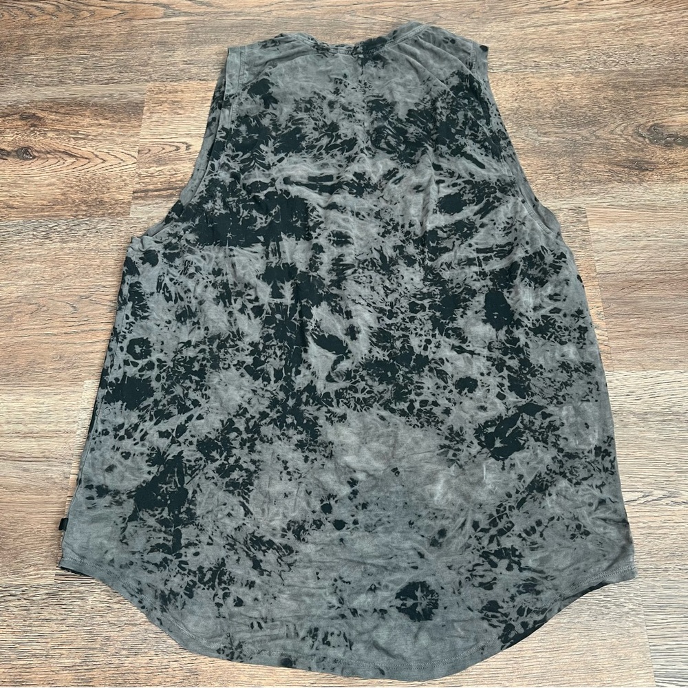 Lululemon Women’s Tie Dye Tank Top Gray Black Size XL Activewear Workout Sporty - Picture 4 of 8